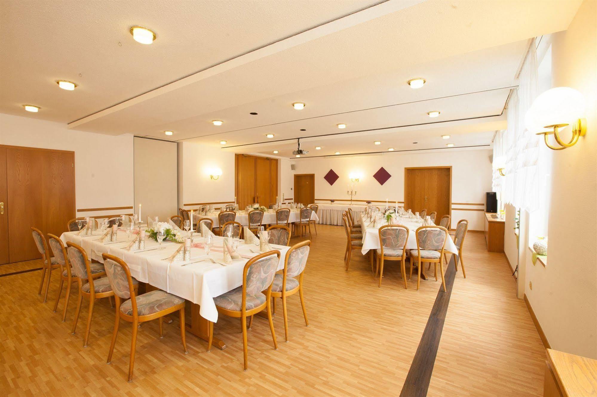 Hotel & Restaurant Wilhelm Von Nassau Diez Eksteriør bilde
